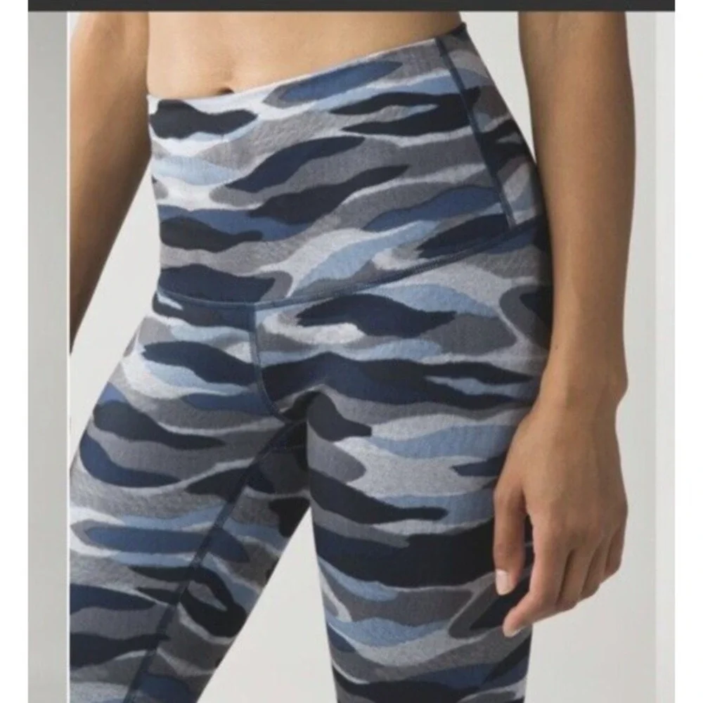 Lululemon Size 8 Wunder Under Pant Hi Rise Full Luon Camo Blue Cotton Soft Feel